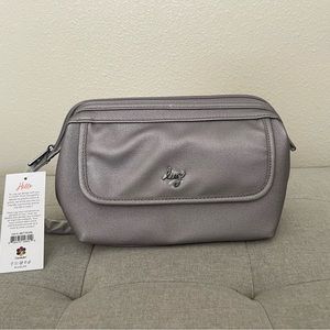 Lug NWT Via VL- Metallic Pearl